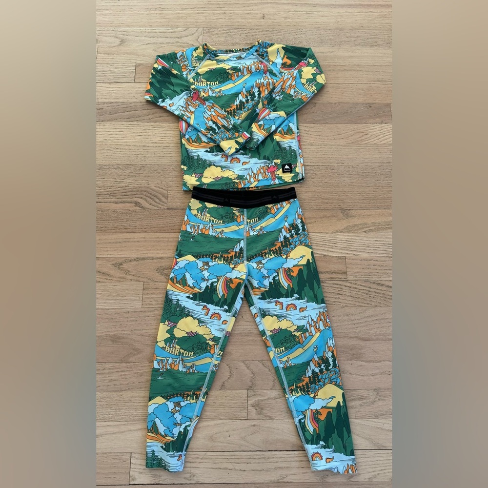Burton Kids Base Layer 5T - Excellent Condition